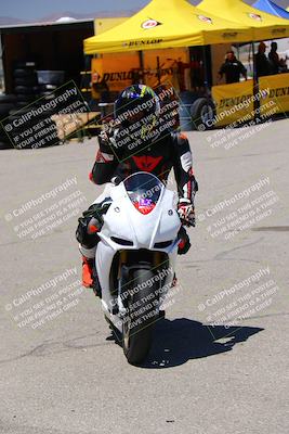 media/May-30-2022-Lets Ride (Mon) [[409d64cbb6]]/Around the Pits/